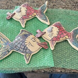 Set of 3 Big Blue Sky kissy fish wall hangers